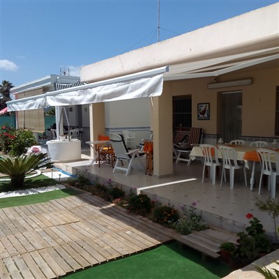 Auvents extérieurs rétractables